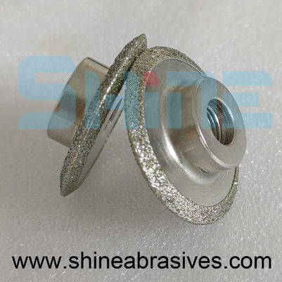 ダイヤモンドによって電気めっきされるCBNのバルブ シートの石は炭化物の粉砕のための研摩剤を照らす