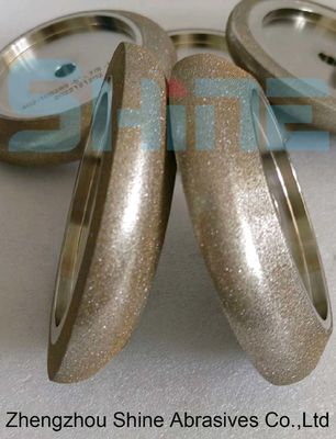 帯状サーを鋭くするために,電圧塗装されたCBN帯状サーの磨き輪